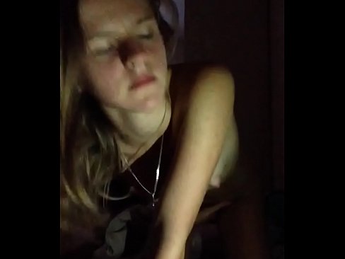 ❤️ Neska bat masturbatzen da eta cums ❤️❌ Pornografia besterik ez %eu.klassikaprint.ruan
